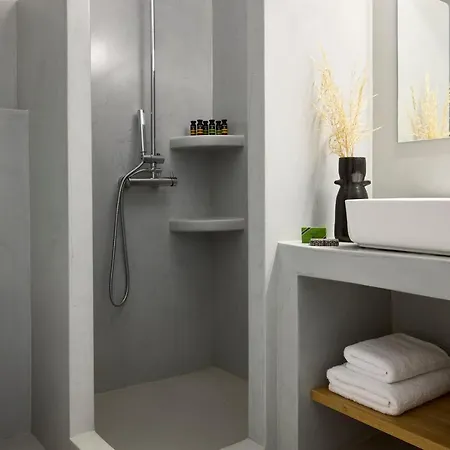 Ianemi By K4 Κύθνος